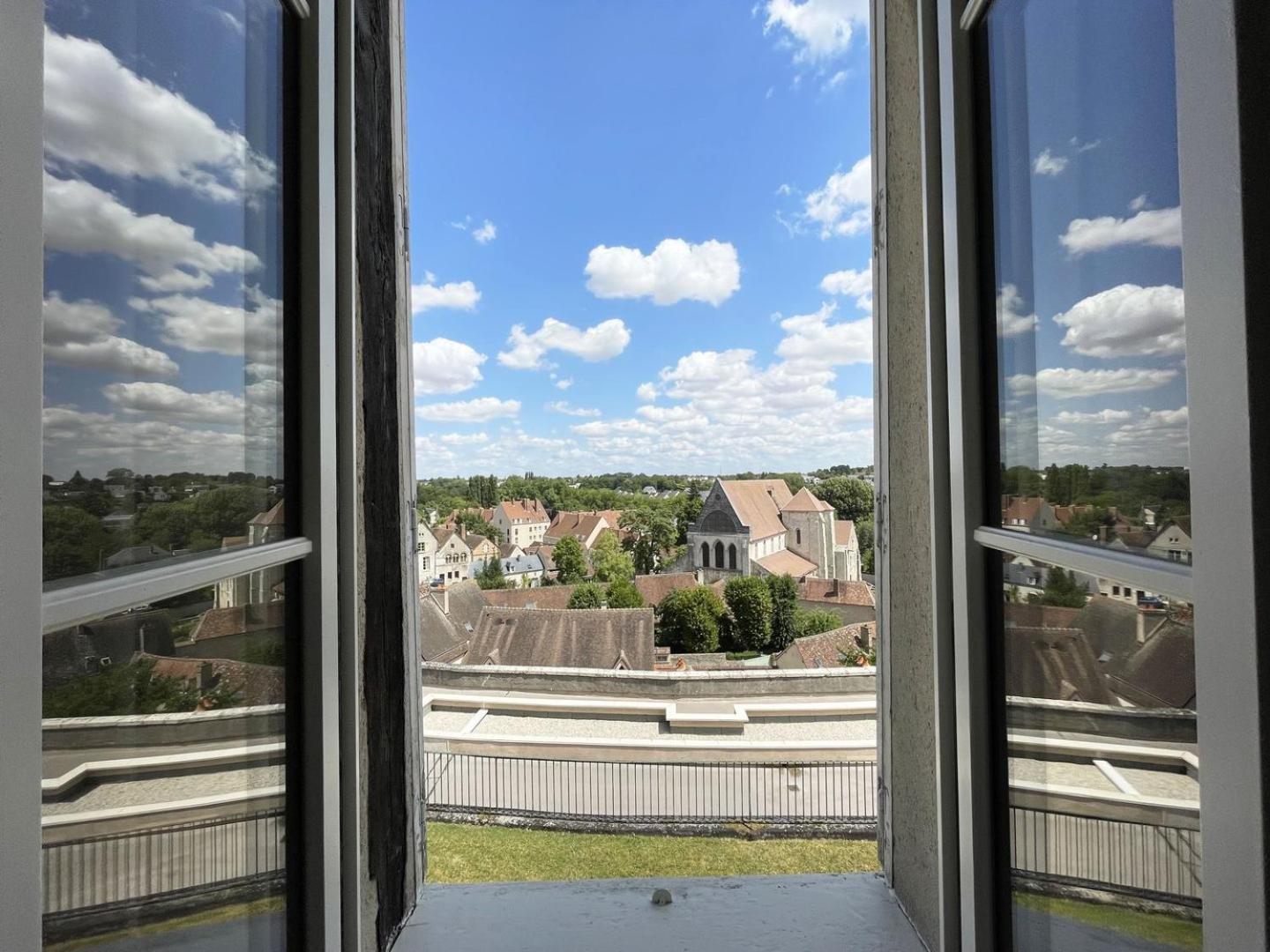 L'Horizon - Entree Independante - Parking Apartment Chartres Luaran gambar
